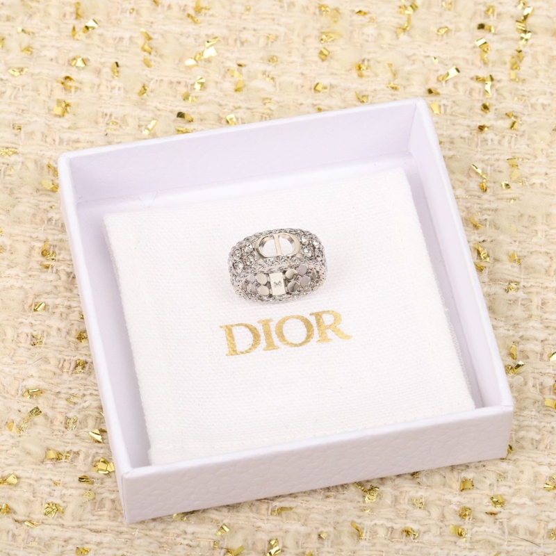 chr1st1an D10r rings